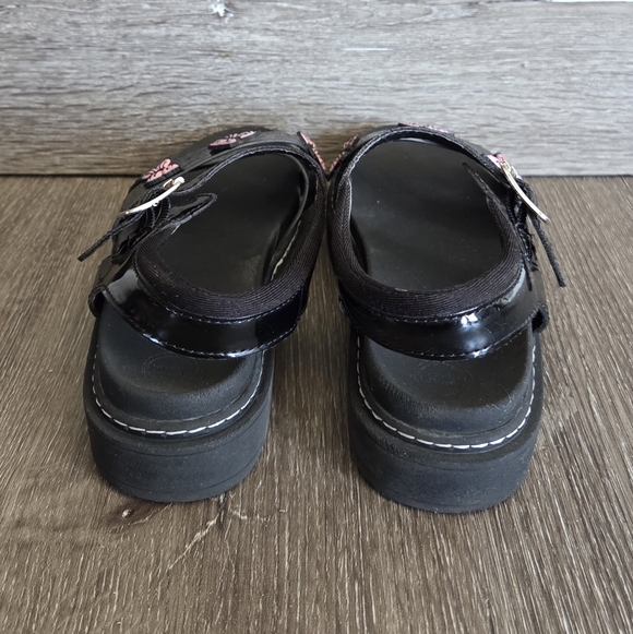 Wonder Nation Black Patent Platform Sandals with Pink Butterfly Accents Size 3 - Picture 5 of 9